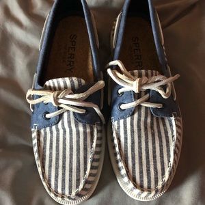 Sperry mens shoes